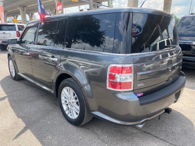 Ford Flex Vehicle Full-screen Gallery Image 05
