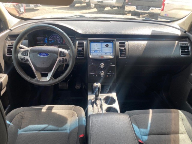 Ford Flex Vehicle Full-screen Gallery Image 06