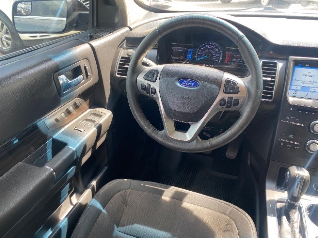 Ford Flex Vehicle Full-screen Gallery Image 12