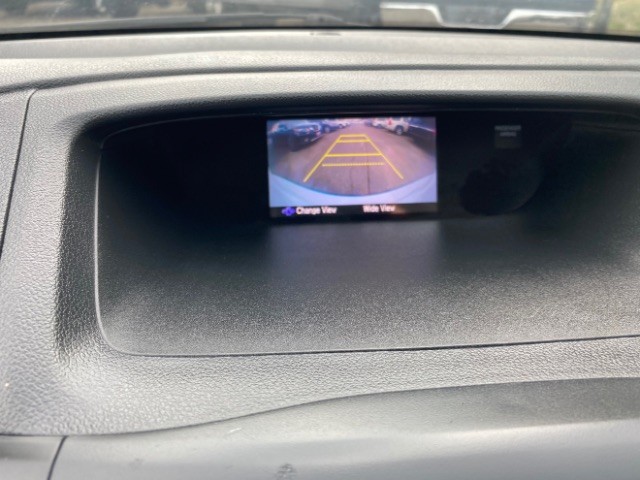 Honda CR-V Vehicle Full-screen Gallery Image 13
