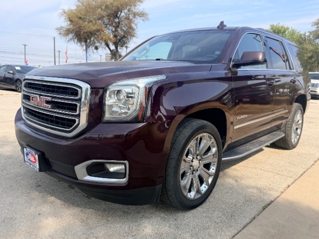GMC Yukon Vehicle Full-screen Gallery Image 03