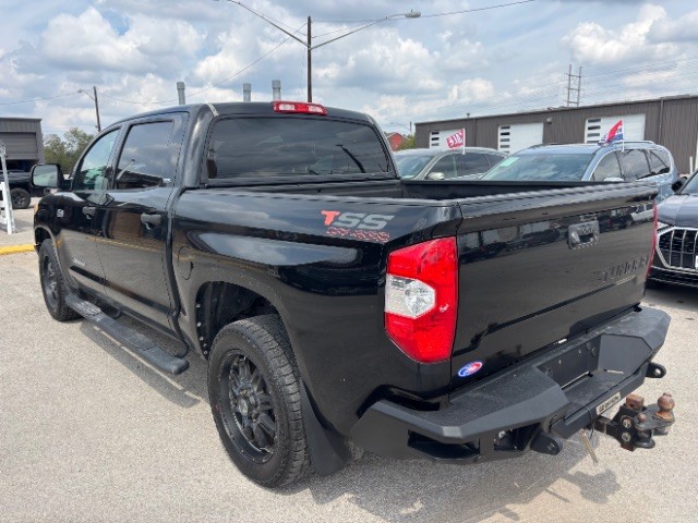 Toyota Tundra 2WD Vehicle Full-screen Gallery Image 05