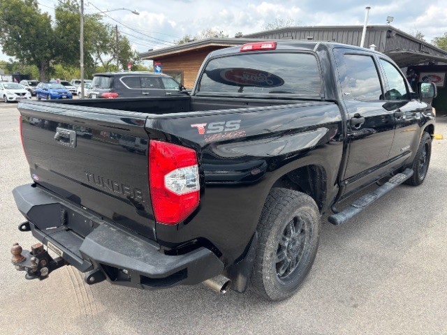 Toyota Tundra 2WD Vehicle Full-screen Gallery Image 06
