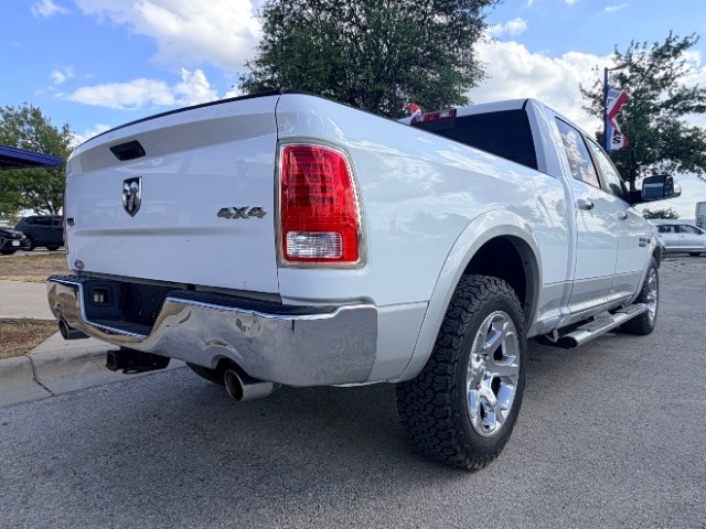 Ram 1500 Vehicle Full-screen Gallery Image 04
