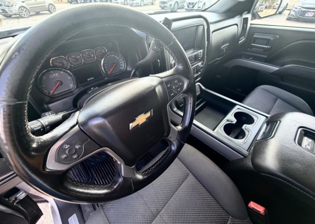 Chevrolet Silverado 1500 Vehicle Full-screen Gallery Image 09