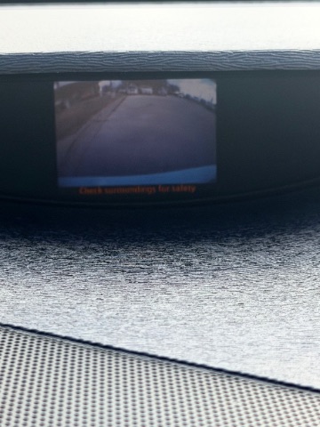 Toyota Venza Vehicle Full-screen Gallery Image 12