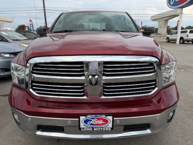 Ram 1500 Vehicle Full-screen Gallery Image 02