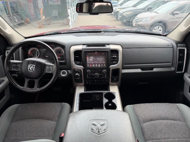 Ram 1500 Vehicle Full-screen Gallery Image 07