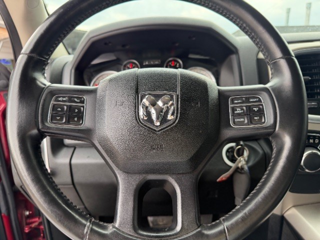 Ram 1500 Vehicle Full-screen Gallery Image 12