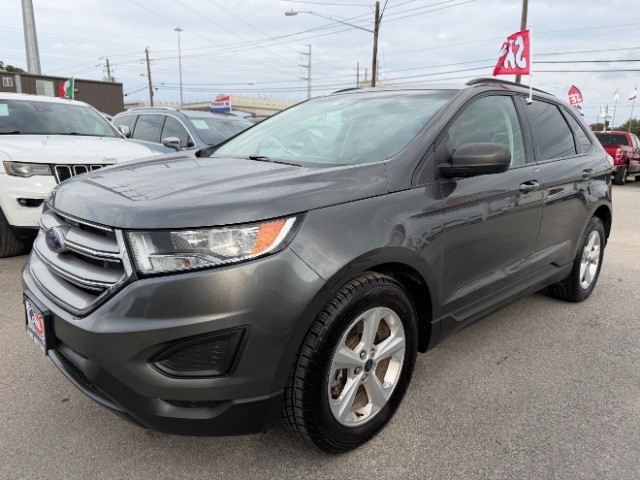 Ford Edge Vehicle Full-screen Gallery Image 03