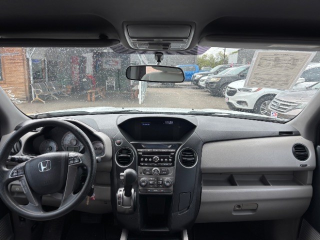 Honda Pilot Vehicle Full-screen Gallery Image 08