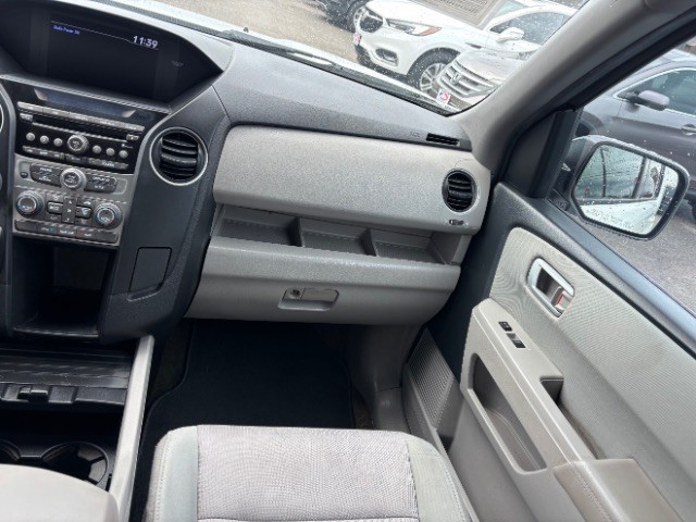 Honda Pilot Vehicle Full-screen Gallery Image 10
