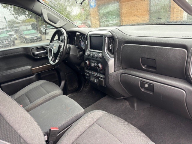 Chevrolet Silverado 1500 Vehicle Full-screen Gallery Image 06