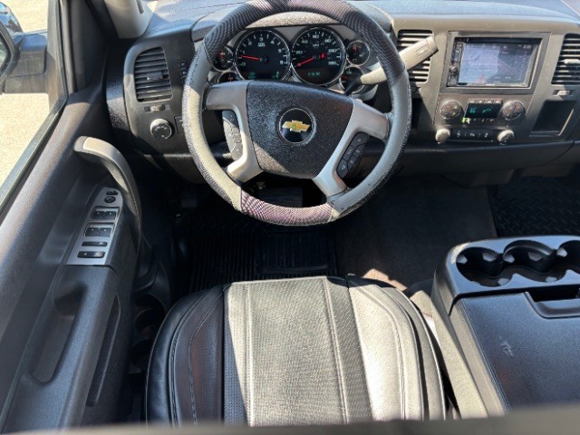 Chevrolet Silverado 1500 Vehicle Full-screen Gallery Image 08