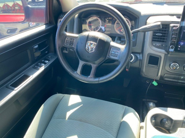 Ram 2500 Vehicle Full-screen Gallery Image 11