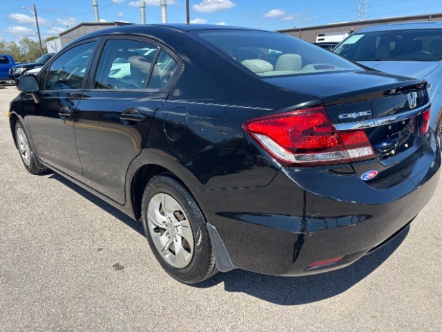 Honda Civic Sedan Vehicle Full-screen Gallery Image 04