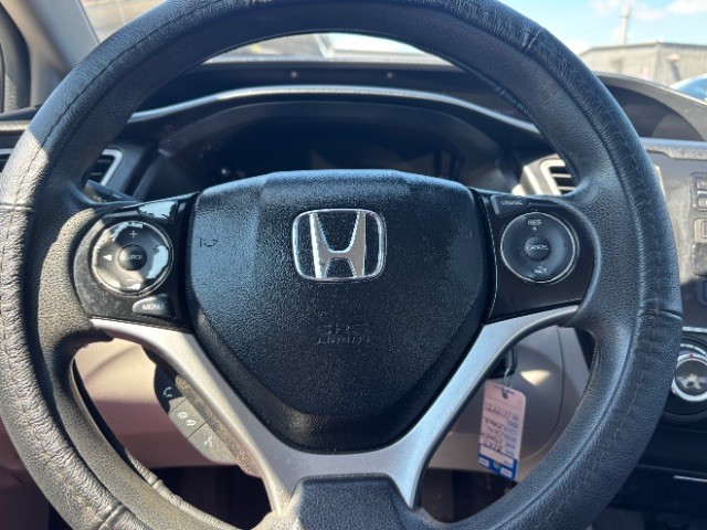 Honda Civic Sedan Vehicle Full-screen Gallery Image 11