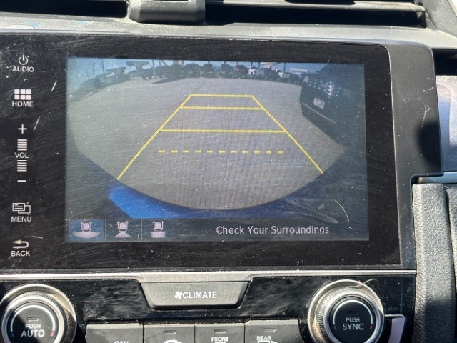 Honda Civic Sedan Vehicle Full-screen Gallery Image 11