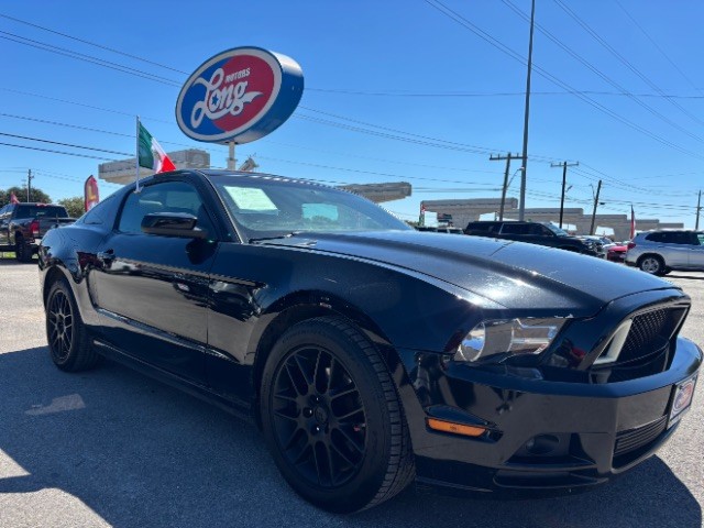 more details - ford mustang