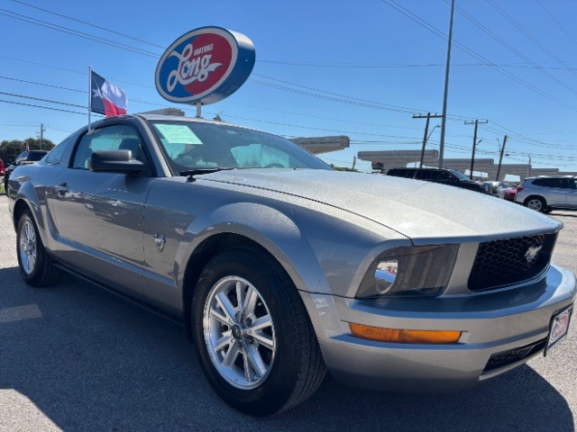 more details - ford mustang