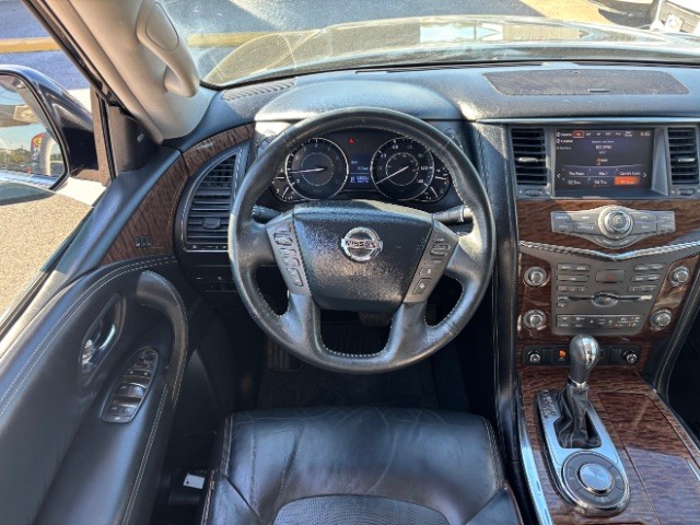 Nissan Armada Vehicle Full-screen Gallery Image 09