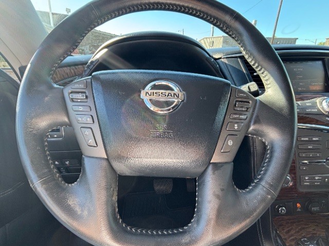 Nissan Armada Vehicle Full-screen Gallery Image 13