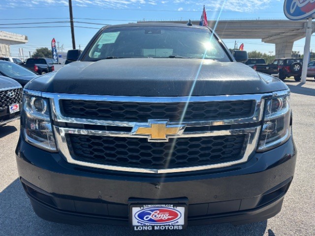 Chevrolet Tahoe Vehicle Full-screen Gallery Image 03