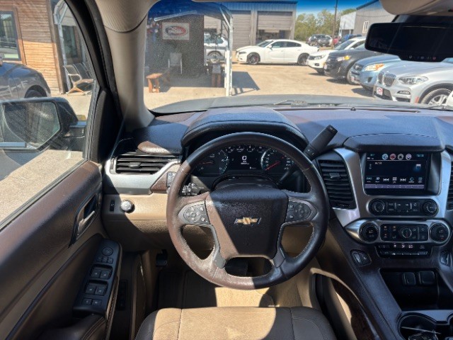Chevrolet Tahoe Vehicle Full-screen Gallery Image 10