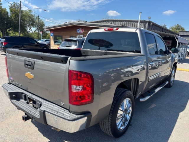 Chevrolet Silverado 1500 Vehicle Full-screen Gallery Image 05