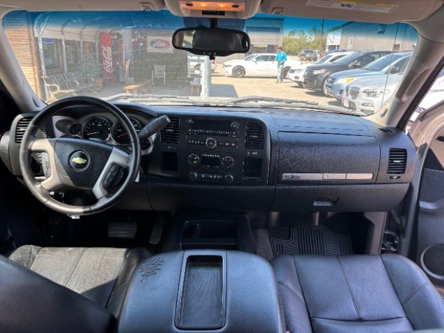 Chevrolet Silverado 1500 Vehicle Full-screen Gallery Image 07