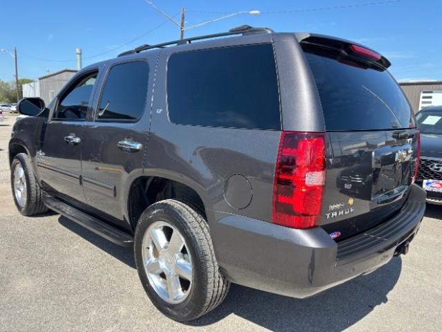 Chevrolet Tahoe Vehicle Full-screen Gallery Image 04