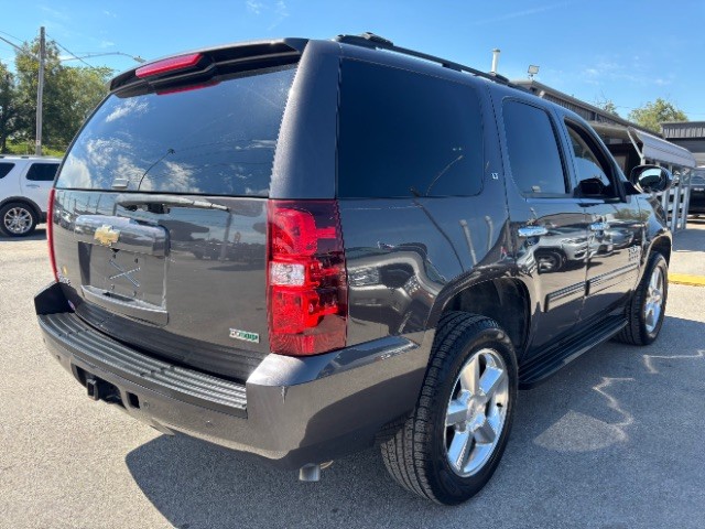 Chevrolet Tahoe Vehicle Full-screen Gallery Image 05