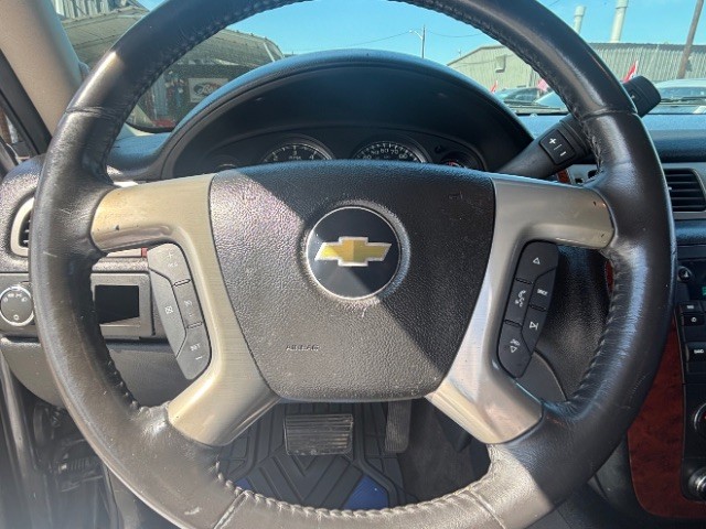 Chevrolet Tahoe Vehicle Full-screen Gallery Image 12