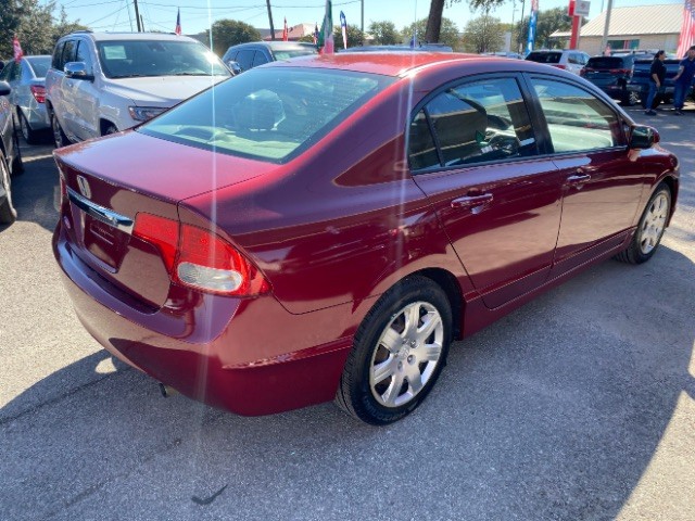 Honda Civic Sedan Vehicle Full-screen Gallery Image 04