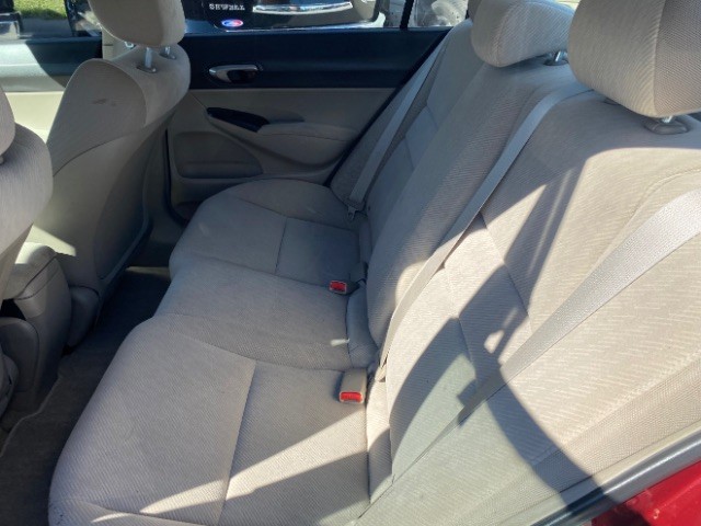 Honda Civic Sedan Vehicle Full-screen Gallery Image 07