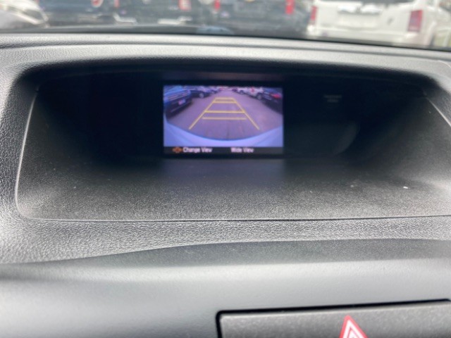 Honda CR-V Vehicle Full-screen Gallery Image 13