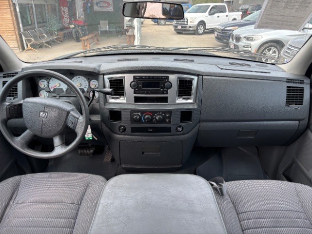 Dodge Ram 1500 Vehicle Full-screen Gallery Image 07