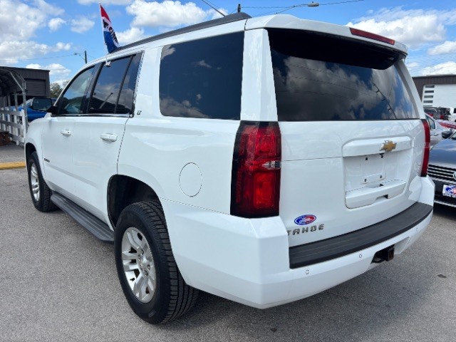 Chevrolet Tahoe Vehicle Full-screen Gallery Image 04