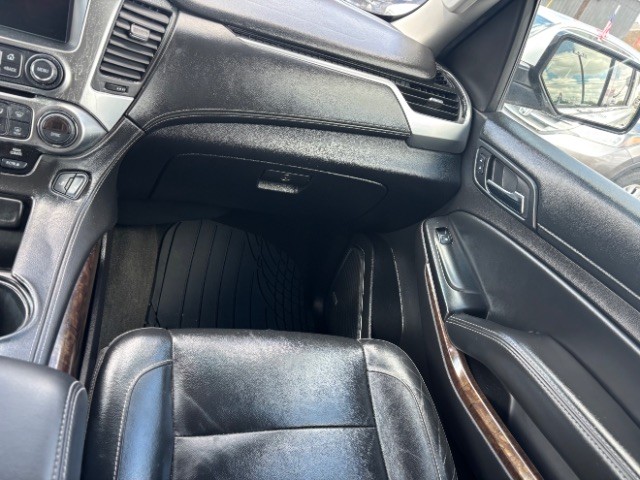 Chevrolet Tahoe Vehicle Full-screen Gallery Image 10