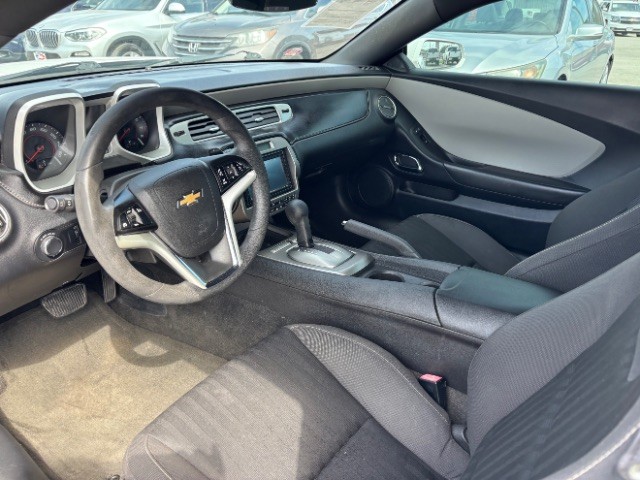 Chevrolet Camaro Vehicle Full-screen Gallery Image 06