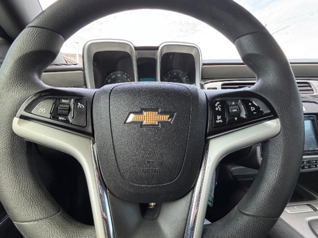 Chevrolet Camaro Vehicle Full-screen Gallery Image 10