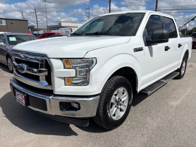 Ford F-150 Vehicle Full-screen Gallery Image 03
