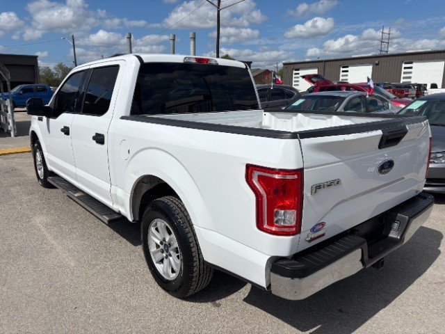 Ford F-150 Vehicle Full-screen Gallery Image 04