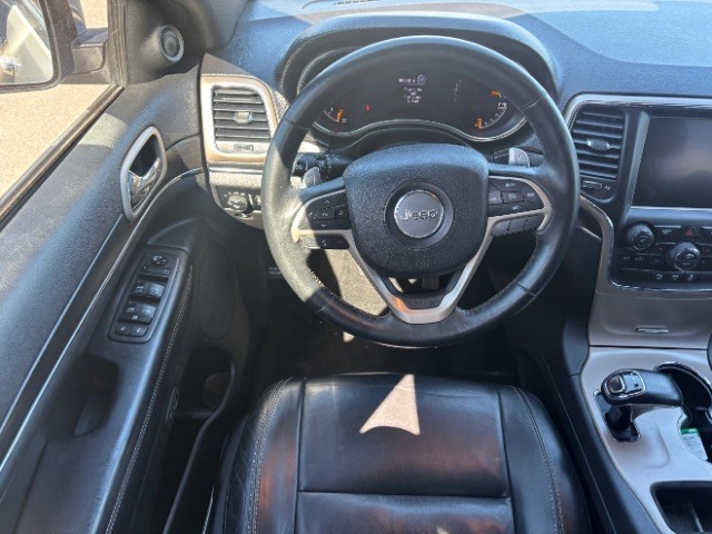 Jeep Grand Cherokee Vehicle Full-screen Gallery Image 08