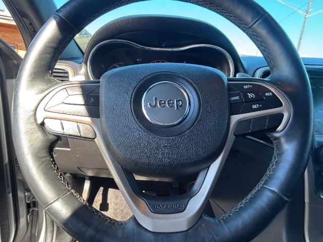 Jeep Grand Cherokee Vehicle Full-screen Gallery Image 12