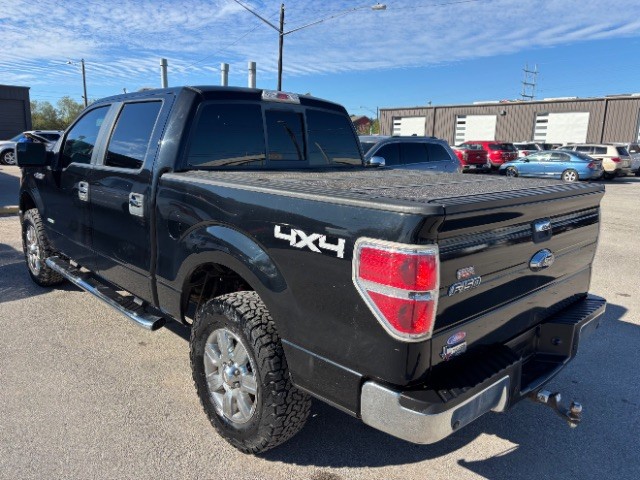 Ford F-150 Vehicle Full-screen Gallery Image 04