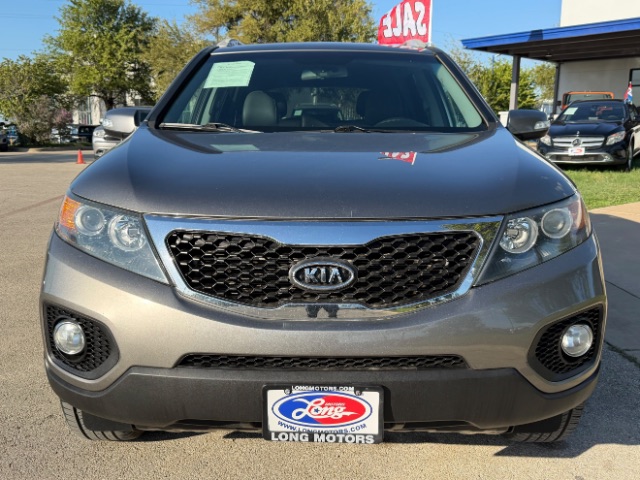 Kia Sorento Vehicle Full-screen Gallery Image 02
