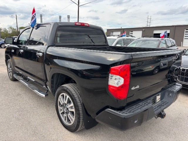 2019 Toyota Tundra 4WD SR5 5.7L V8, photo 5