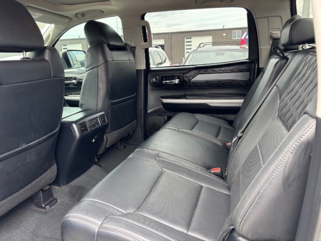 2019 Toyota Tundra 4WD SR5 5.7L V8, photo 7