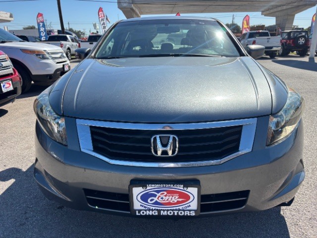 Honda Accord Sedan Vehicle Full-screen Gallery Image 02